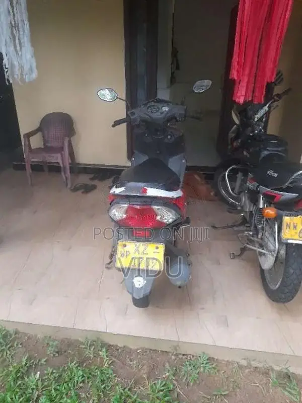 Honda Dio 2012 Motorbike (Used)