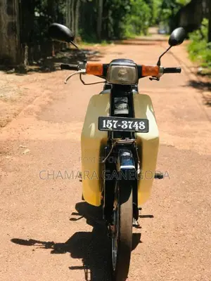 Honda Super Cub 1998 Motorbike (Used)