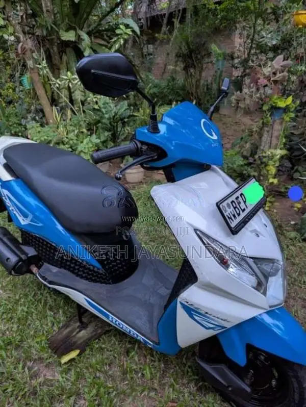 Honda Dio 2017 Motorbike (Used)