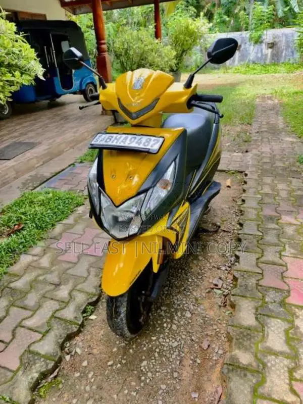 Honda Dio 2018 Motorbike (Used)