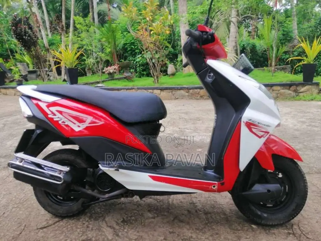 Honda Dio 2016 Motorbike (Used)