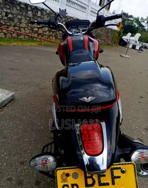 Bajaj V15 2016 Motorbike (Used)