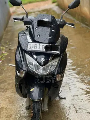 Suzuki BURGMAN 2019 Motorbike (Used)