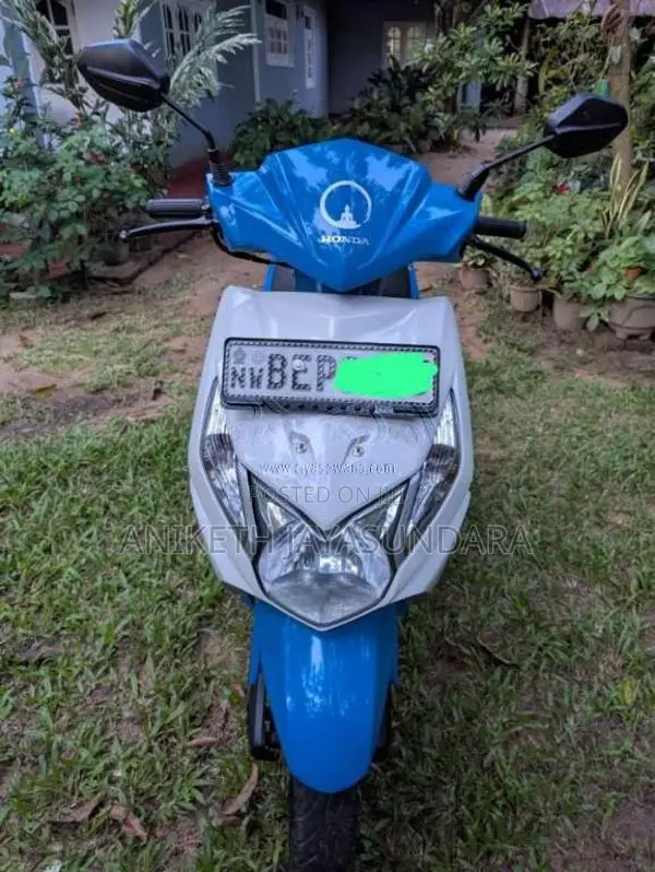 Honda Dio 2017 Motorbike (Used)