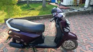 Mahindra Gusto 2015 Motorbike (Used)