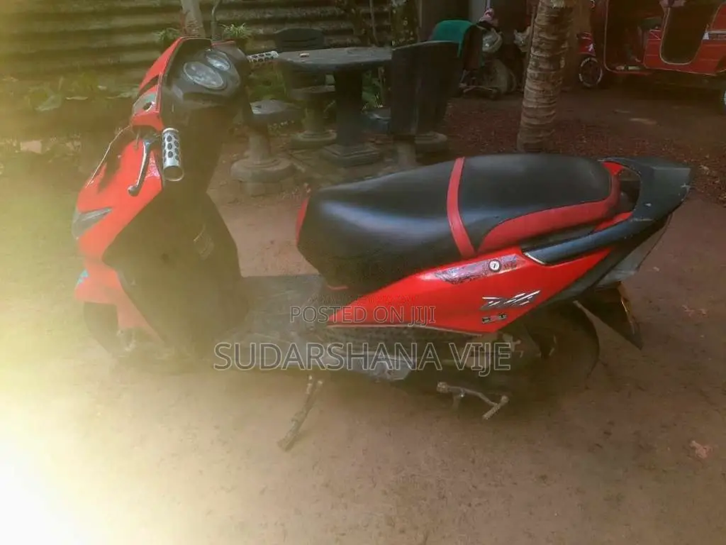 Honda Dio 2015 motorcycle (Used)