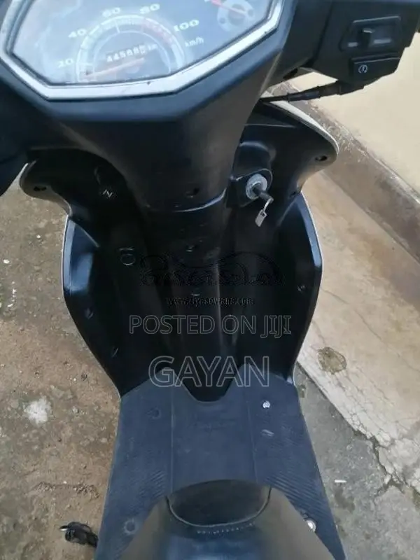 Hero Pleasure 2015 Motorbike (Used)