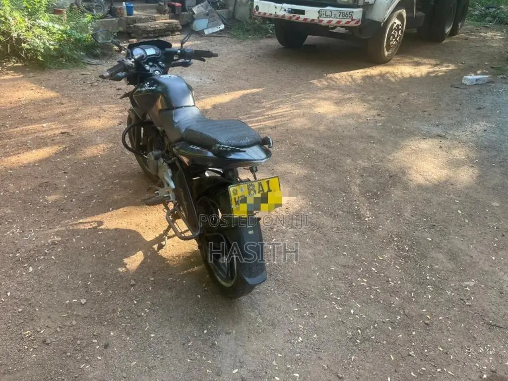 Bajaj Pulsar 135 2013 Motorbike (Used)