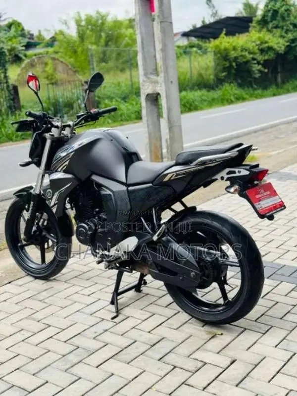 Yamaha FZ 2018 Motorbike (Used)