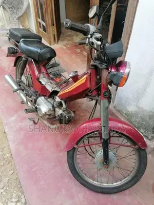 Loncin Loncin 2006 Motorbike (Used)