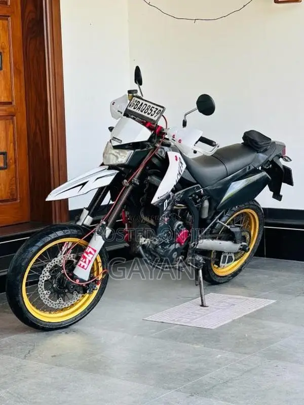 Kawasaki D Tracker 250 2013 Motorbike (Used)