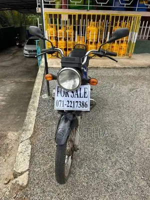 Bajaj Boxer 2008 Motorbike (Used)