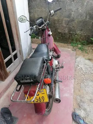 Loncin Loncin 2006 Motorbike (Used)