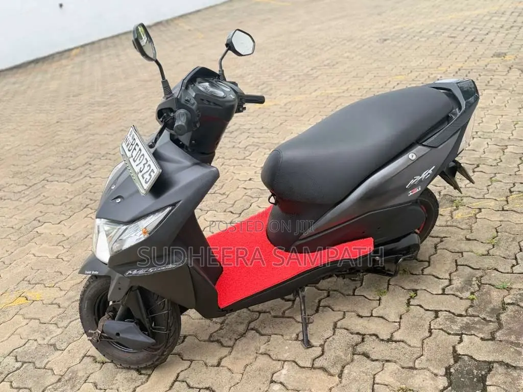 Honda Dio 2016 Motorbike (Used)