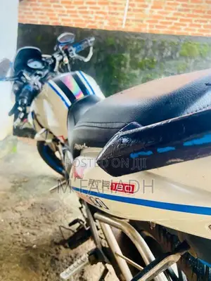 TVS Apache RTR 180 2011 Motorbike (Used)