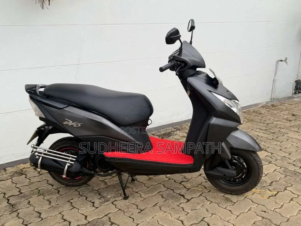 Honda Dio 2016 Motorbike (Used)