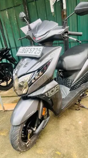 Honda Dio 2018 Motorbike (Used)