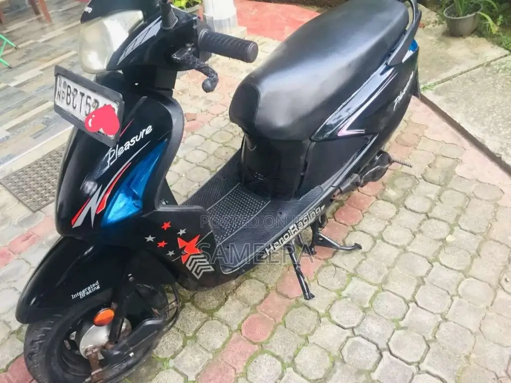 Hero Pleasure 2015 Motorbike (Used)