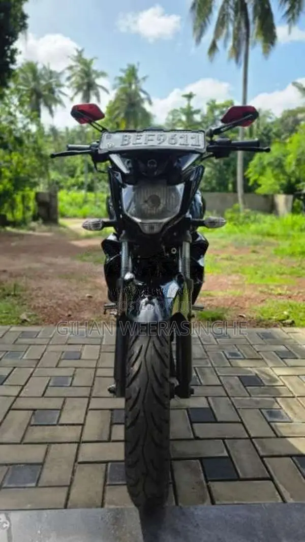 Yamaha FZ 2016 Motorbike (Used)