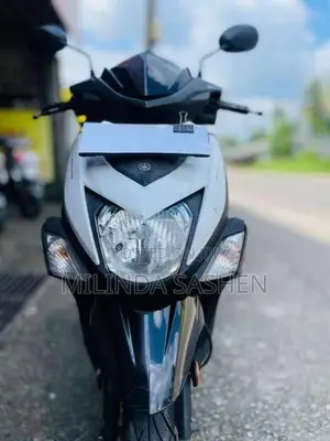 Yamaha Zr 2019 Motorbike (Used)