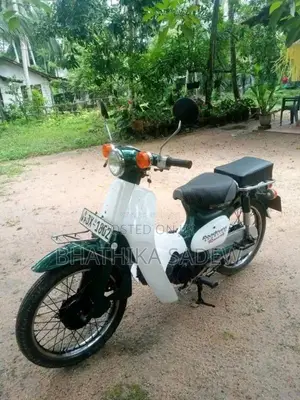 Honda Super Cub 50 2004 Motorbike (Used)