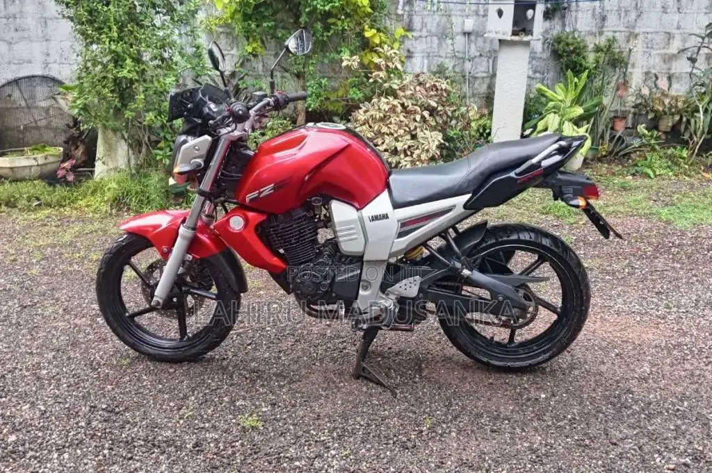 Yamaha FZ 2009 Motorbike (Used)