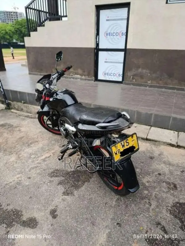 Bajaj Pulsar 135 LS 2011 Motorbike (Used)