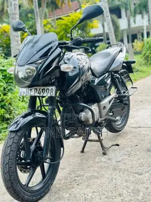 Bajaj Pulsar 2016 Motorbike (Used)