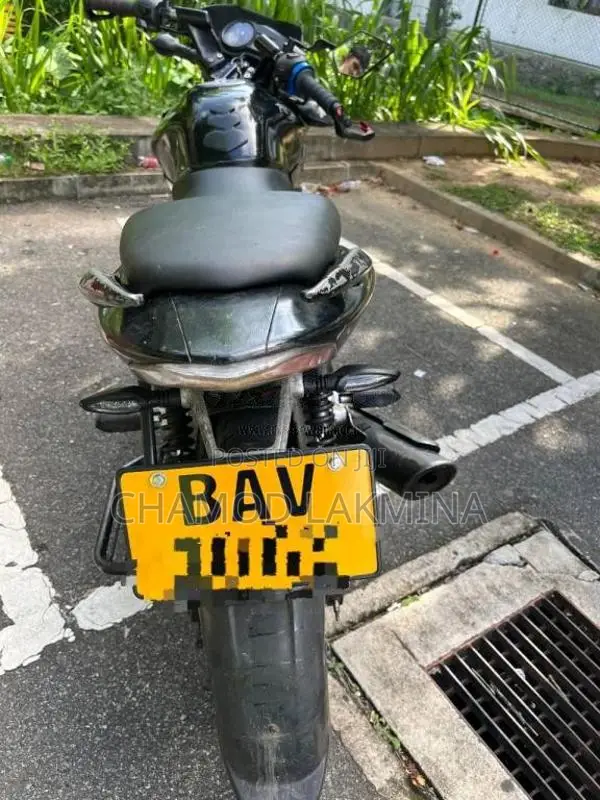 Bajaj Pulsar 135 Ls 2014 Motorbike (Used)