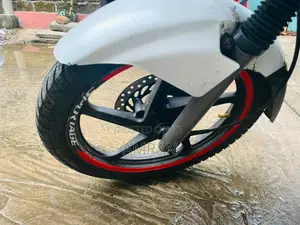 Hero Hunk 2008 Motorbike (Used)