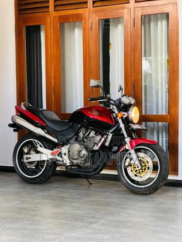 Honda Hornet 2005 Motorbike (Used)