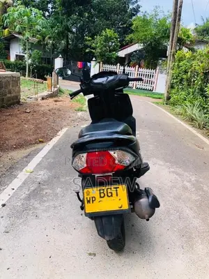 Honda Dio 2018 Motorbike (Used)