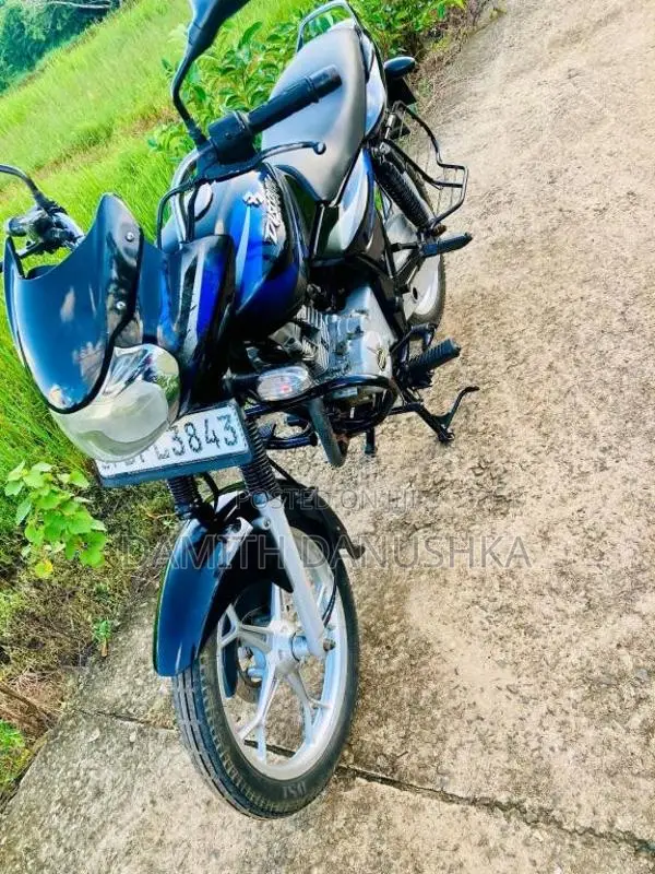 Bajaj Discover 2017 Motorbike (Used)