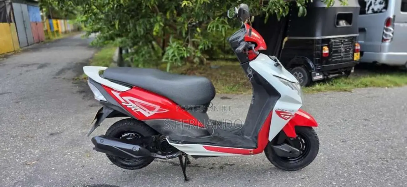 Honda Dio 2017 Motorbike (Used)