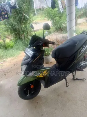 Yamaha Ray Zr 2018 motorcycle (Used)