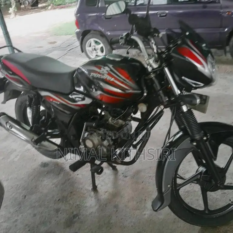 Bajaj Discover 2010 Motorbike (Used)