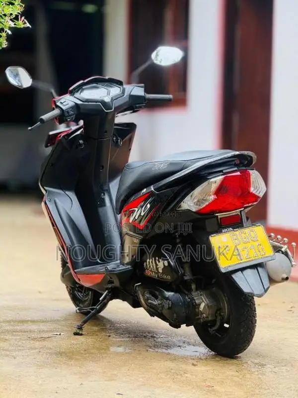 Honda Dio 2018 Motorbike (Used)