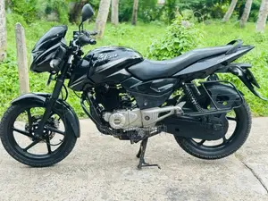 Bajaj Pulsar 2016 Motorbike (Used)