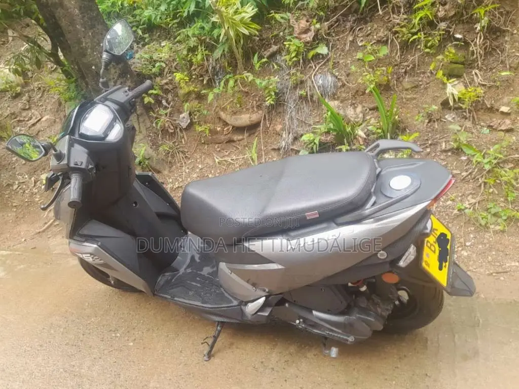 TVS Ntorq 2024 Motorbike (Used)