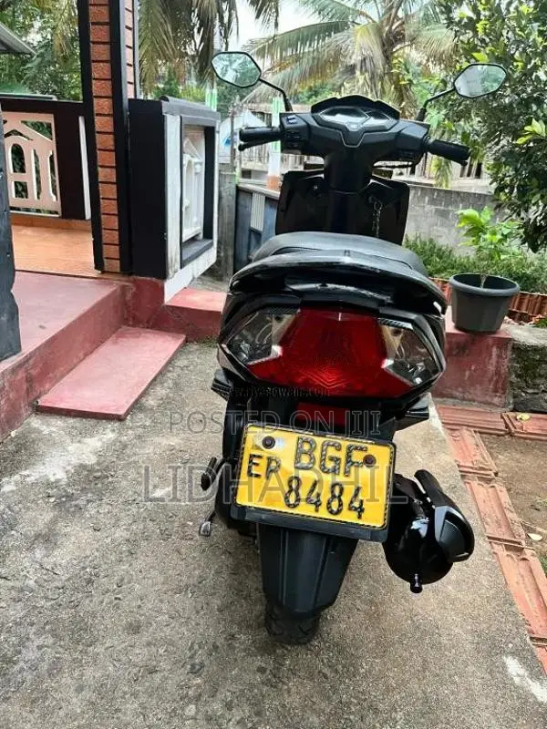 Honda Dio 2018 Motorbike (Used)