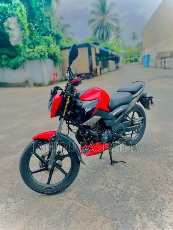 TVS Raider 2025 Motorbike (Used)