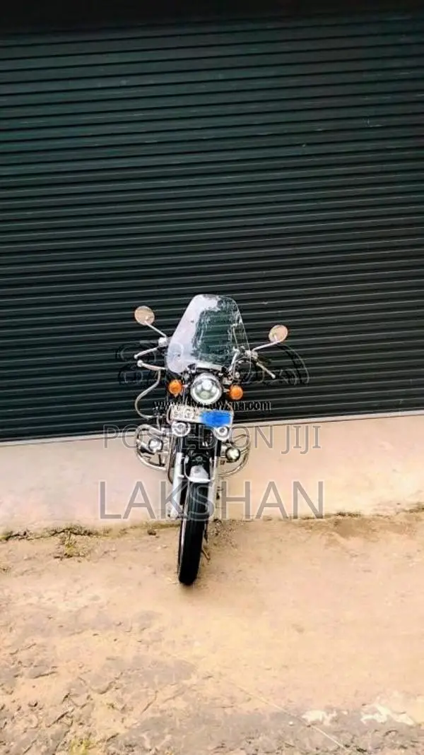 Honda Twin 1998 Motorbike (Used)