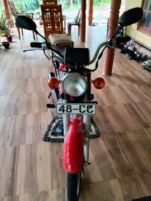 Loncin LX 2016 Motorbike (Used)