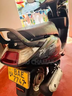 Hero Pleasure 2013 Motorbike (Used)