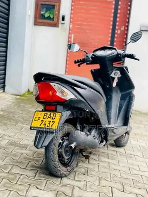 Honda Dio 2013 Motorbike (Used)