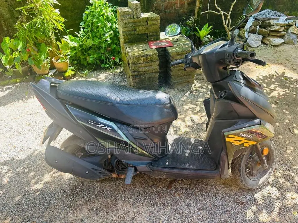 Yamaha Ray ZR 2018 Motorbike (Used)