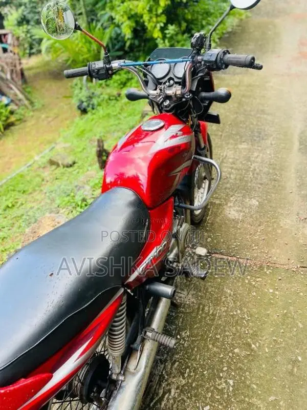 Bajaj CT-100 2006 Motorbike (Used)
