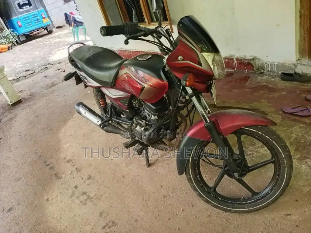 Bajaj Platina 2010 Motorbike (Used)