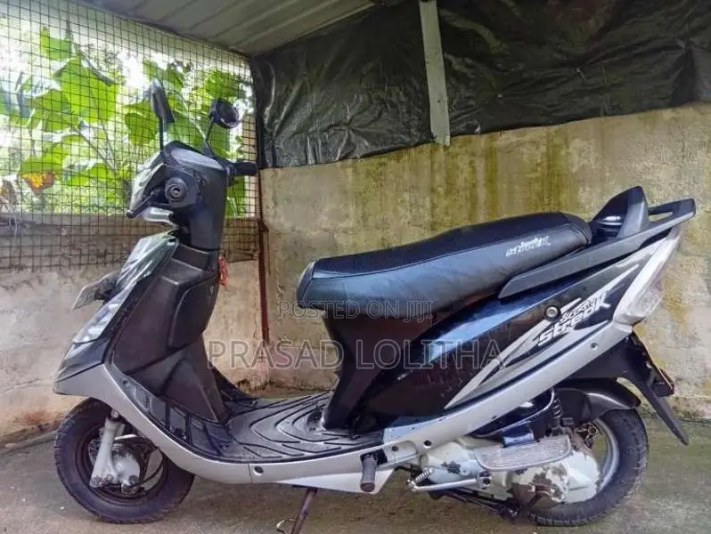 TVS Scooty Streak 2011 Motorbike (Used)
