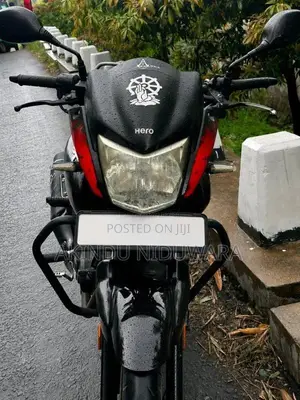 Hero Hunk 2018 Motorbike (Used)